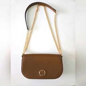 Tory Burch Chelsea Pebbled Tan Crossbody